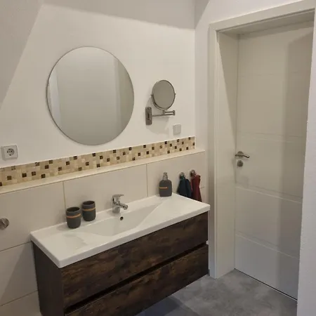 Am Rittergut Giesenstein *